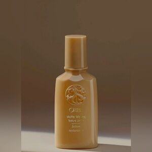 Oribe Matte Waves Texture Lotion
